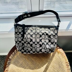 VINTAGE Y2K COACH BLACK JACGUARD SIGNATURE SOHO HOBO SHOULDER BAG